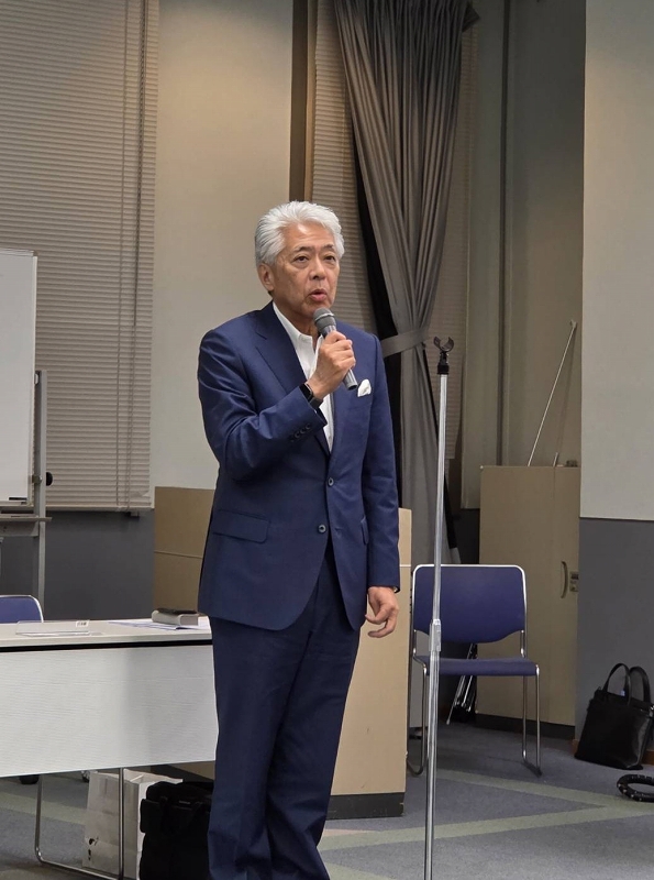 山口新会長
