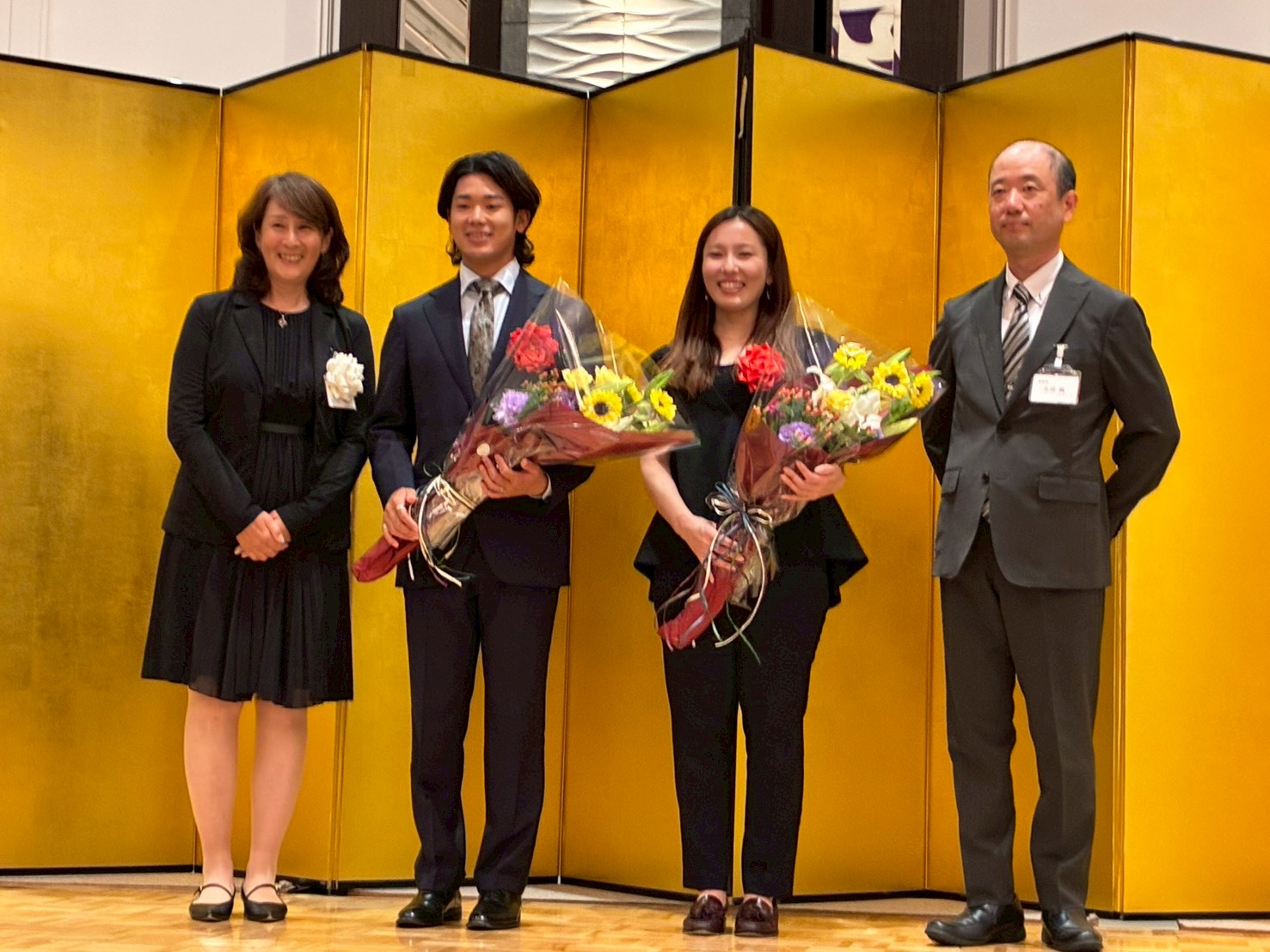 奥村夫妻と高屋副会長、北垣理事長
